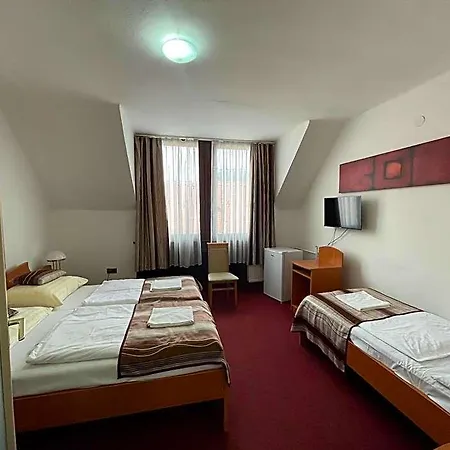 Park Minaret Hotel 3*