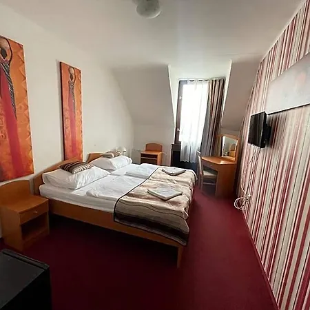 Park Minaret Hotel 3*