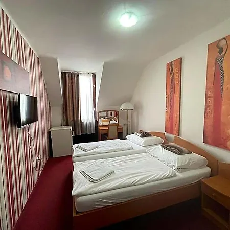 Hotel Park Minaret Eger